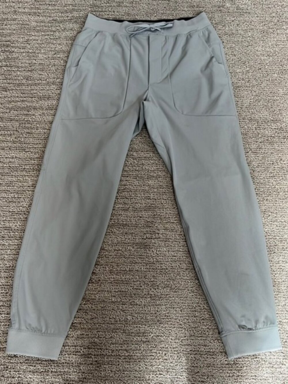 Lululemon ABC Jogger Warpstreme Silver Drop - Size Medium - 28" Inseam